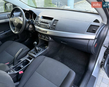 Міцубісі Lancer 2007 у Житомирі на Automoto.ua Сірий Міцубісі Lancer, об'ємом двигуна 1.5 л та пробігом 195 тис. км за 5700 $, фото 42 на Automoto.ua