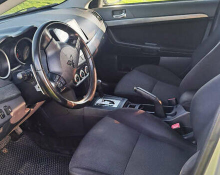 Сірий Міцубісі Lancer, об'ємом двигуна 2 л та пробігом 226 тис. км за 5999 $, фото 4 на Automoto.ua