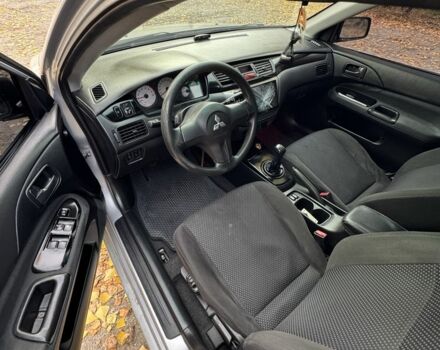 Сірий Міцубісі Lancer, об'ємом двигуна 1.6 л та пробігом 180 тис. км за 2500 $, фото 4 на Automoto.ua