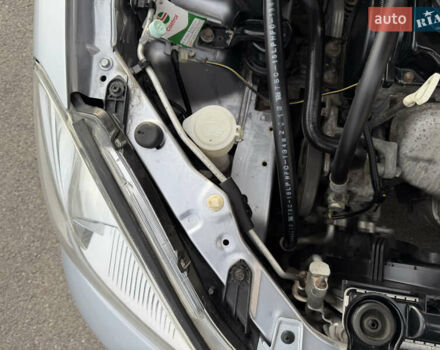 Серый Мицубиси Лансер, объемом двигателя 1.3 л и пробегом 160 тыс. км за 5555 $, фото 76 на Automoto.ua