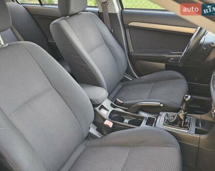 Серый Мицубиси Лансер, объемом двигателя 2 л и пробегом 282 тыс. км за 5450 $, фото 61 на Automoto.ua