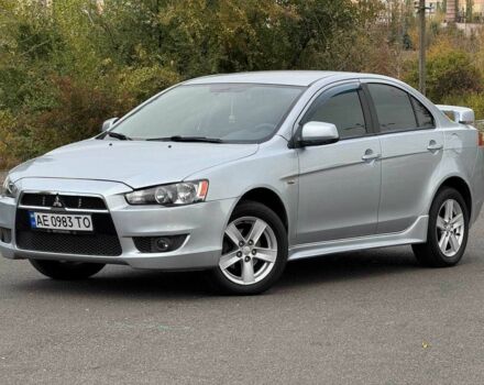 Серый Мицубиси Лансер, объемом двигателя 2 л и пробегом 207 тыс. км за 5800 $, фото 1 на Automoto.ua