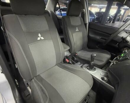 Серый Мицубиси Лансер, объемом двигателя 1.58 л и пробегом 271 тыс. км за 4200 $, фото 21 на Automoto.ua