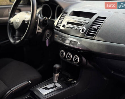 Сірий Міцубісі Lancer, об'ємом двигуна 2 л та пробігом 220 тис. км за 6800 $, фото 15 на Automoto.ua
