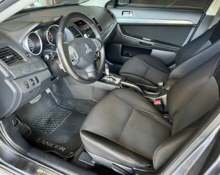 Сірий Міцубісі Lancer, об'ємом двигуна 2 л та пробігом 197 тис. км за 6200 $, фото 2 на Automoto.ua