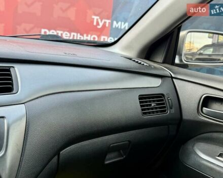 Сірий Міцубісі Lancer, об'ємом двигуна 1.6 л та пробігом 395 тис. км за 4900 $, фото 31 на Automoto.ua