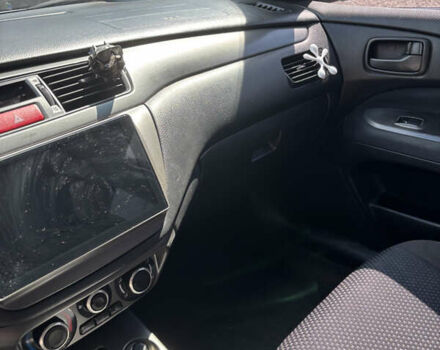 Сірий Міцубісі Lancer, об'ємом двигуна 1.58 л та пробігом 180 тис. км за 4400 $, фото 6 на Automoto.ua