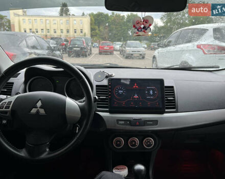 Сірий Міцубісі Lancer, об'ємом двигуна 1.5 л та пробігом 210 тис. км за 6600 $, фото 6 на Automoto.ua