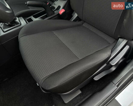 Міцубісі Lancer 2007 у Житомирі на Automoto.ua Сірий Міцубісі Lancer, об'ємом двигуна 1.5 л та пробігом 195 тис. км за 5700 $, фото 31 на Automoto.ua