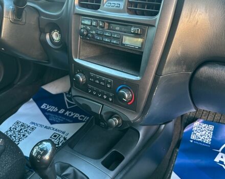 Серый Мицубиси Лансер, объемом двигателя 1.6 л и пробегом 280 тыс. км за 4600 $, фото 18 на Automoto.ua