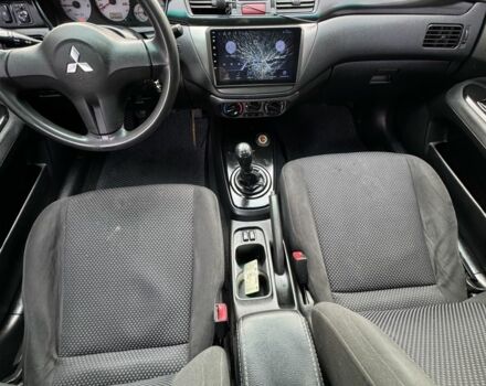 Сірий Міцубісі Lancer, об'ємом двигуна 1.6 л та пробігом 180 тис. км за 2500 $, фото 5 на Automoto.ua