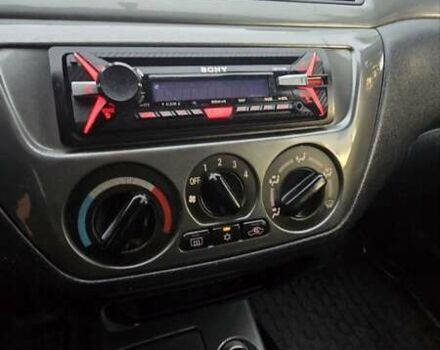 Сірий Міцубісі Lancer, об'ємом двигуна 1.6 л та пробігом 213 тис. км за 3600 $, фото 24 на Automoto.ua