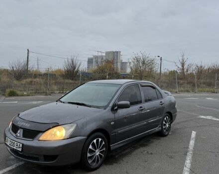 Серый Мицубиси Лансер, объемом двигателя 1.6 л и пробегом 350 тыс. км за 2850 $, фото 5 на Automoto.ua