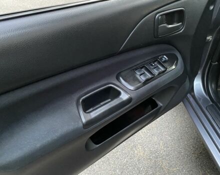 Серый Мицубиси Лансер, объемом двигателя 1.6 л и пробегом 250 тыс. км за 3999 $, фото 9 на Automoto.ua