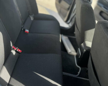 Серый Мицубиси Лансер, объемом двигателя 1.58 л и пробегом 261 тыс. км за 4500 $, фото 2 на Automoto.ua