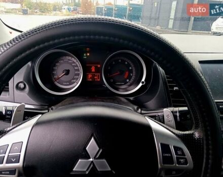 Сірий Міцубісі Lancer, об'ємом двигуна 2 л та пробігом 268 тис. км за 5555 $, фото 2 на Automoto.ua