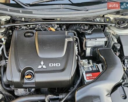 Серый Мицубиси Лансер, объемом двигателя 2 л и пробегом 282 тыс. км за 5450 $, фото 75 на Automoto.ua