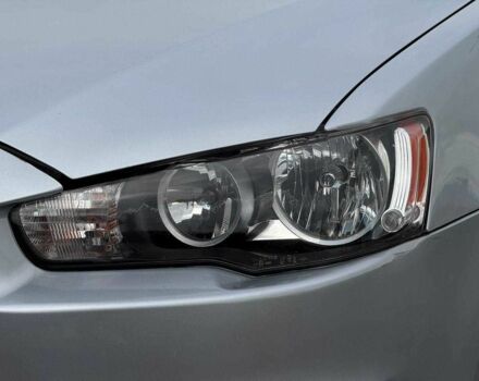 Серый Мицубиси Лансер, объемом двигателя 2 л и пробегом 207 тыс. км за 5800 $, фото 5 на Automoto.ua