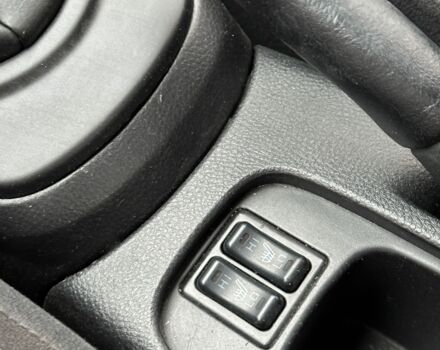 Серый Мицубиси Лансер, объемом двигателя 1.6 л и пробегом 280 тыс. км за 4600 $, фото 9 на Automoto.ua