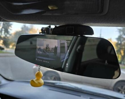 Серый Мицубиси Лансер, объемом двигателя 1.58 л и пробегом 150 тыс. км за 5200 $, фото 4 на Automoto.ua