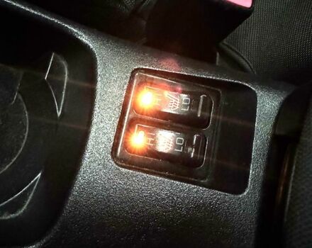 Серый Мицубиси Лансер, объемом двигателя 1.5 л и пробегом 241 тыс. км за 6400 $, фото 9 на Automoto.ua