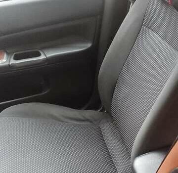 Сірий Міцубісі Lancer, об'ємом двигуна 1.58 л та пробігом 323 тис. км за 3300 $, фото 12 на Automoto.ua