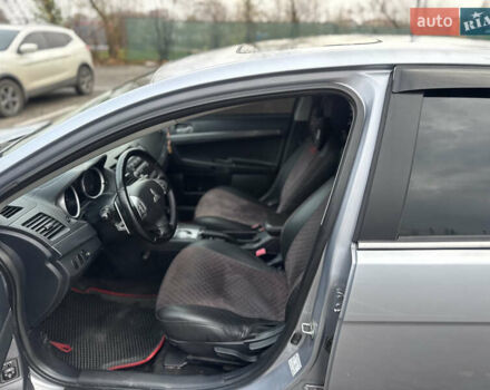Сірий Міцубісі Lancer, об'ємом двигуна 2 л та пробігом 104 тис. км за 5999 $, фото 5 на Automoto.ua