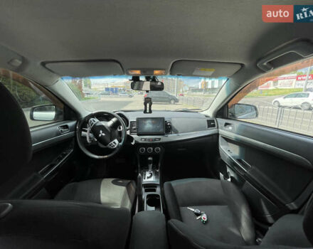 Серый Мицубиси Лансер, объемом двигателя 2 л и пробегом 265 тыс. км за 5500 $, фото 8 на Automoto.ua