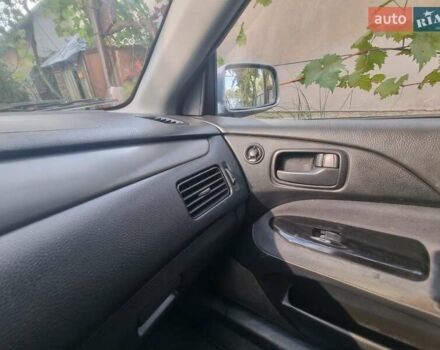 Сірий Міцубісі Lancer, об'ємом двигуна 1.6 л та пробігом 290 тис. км за 3850 $, фото 2 на Automoto.ua