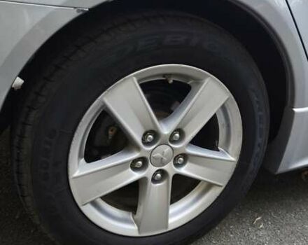 Міцубісі Lancer 2008 у Києві на Automoto.ua Сірий Міцубісі Lancer, об'ємом двигуна 2 л та пробігом 175 тис. км за 8200 $, фото 14 на Automoto.ua