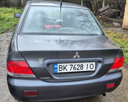 Сірий Міцубісі Lancer, об'ємом двигуна 1.6 л та пробігом 230 тис. км за 4400 $, фото 3 на Automoto.ua