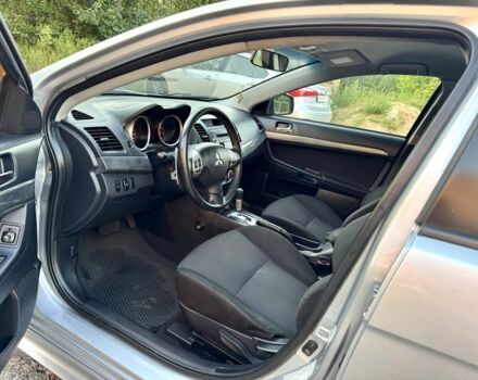 Серый Мицубиси Лансер, объемом двигателя 2 л и пробегом 223 тыс. км за 6890 $, фото 9 на Automoto.ua