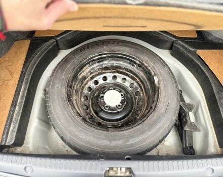 Сірий Міцубісі Lancer, об'ємом двигуна 2 л та пробігом 265 тис. км за 5300 $, фото 9 на Automoto.ua