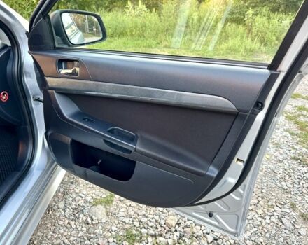 Серый Мицубиси Лансер, объемом двигателя 2 л и пробегом 223 тыс. км за 6890 $, фото 19 на Automoto.ua