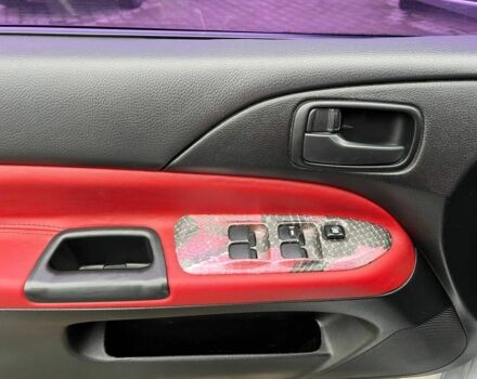 Серый Мицубиси Лансер, объемом двигателя 1.6 л и пробегом 205 тыс. км за 5400 $, фото 8 на Automoto.ua