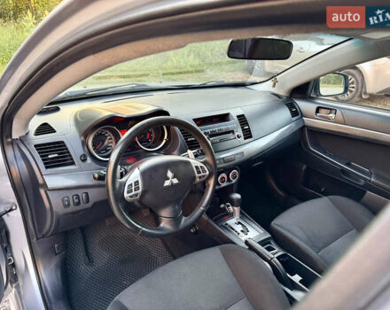 Сірий Міцубісі Lancer, об'ємом двигуна 2 л та пробігом 223 тис. км за 7390 $, фото 10 на Automoto.ua