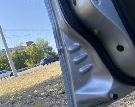 Сірий Міцубісі Lancer, об'ємом двигуна 1.6 л та пробігом 283 тис. км за 2600 $, фото 5 на Automoto.ua