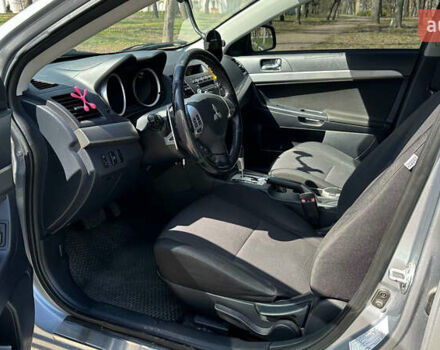 Сірий Міцубісі Lancer, об'ємом двигуна 1.8 л та пробігом 255 тис. км за 6999 $, фото 9 на Automoto.ua