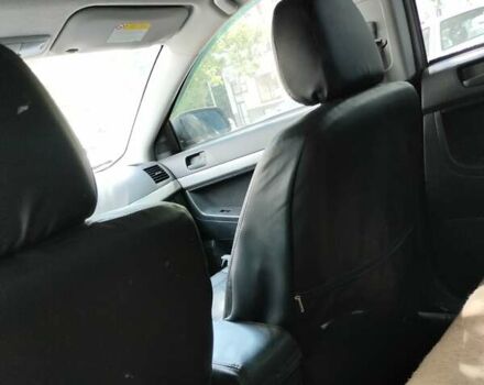 Мицубиси Лансер 2008 в Львове на Automoto.ua Серый Мицубиси Лансер, объемом двигателя 1.9 л и пробегом 294 тыс. км за 6000 $, фото 1 на Automoto.ua