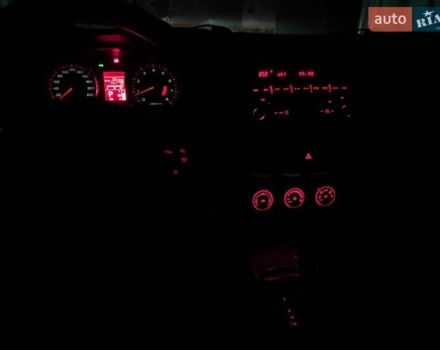 Серый Мицубиси Лансер, объемом двигателя 2 л и пробегом 225 тыс. км за 8200 $, фото 7 на Automoto.ua