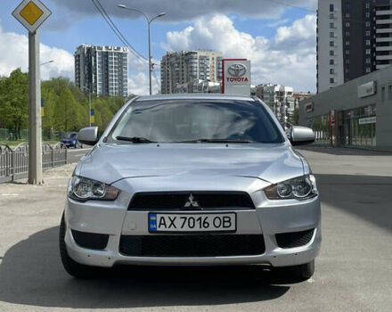 Серый Мицубиси Лансер, объемом двигателя 2 л и пробегом 265 тыс. км за 5500 $, фото 12 на Automoto.ua