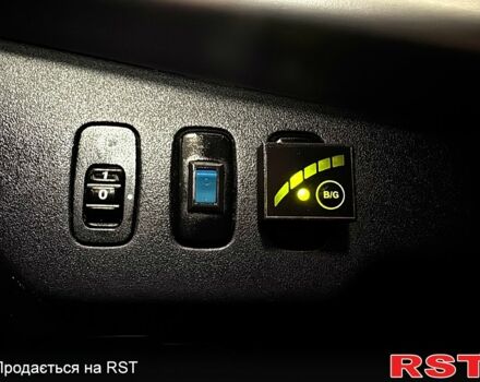 Серый Мицубиси Лансер, объемом двигателя 1.5 л и пробегом 241 тыс. км за 6400 $, фото 10 на Automoto.ua