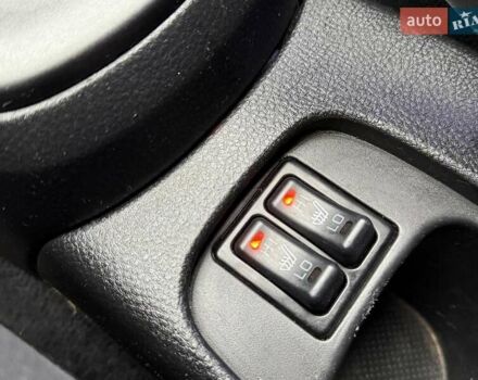 Сірий Міцубісі Lancer, об'ємом двигуна 1.6 л та пробігом 206 тис. км за 4799 $, фото 17 на Automoto.ua