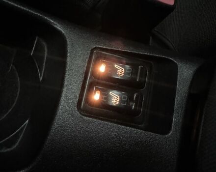 Серый Мицубиси Лансер, объемом двигателя 1.5 л и пробегом 241 тыс. км за 6400 $, фото 13 на Automoto.ua