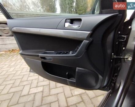 Міцубісі Lancer 2008 у Хмельницькому на Automoto.ua Сірий Міцубісі Lancer, об'ємом двигуна 2 л та пробігом 157 тис. км за 6300 $, фото 46 на Automoto.ua