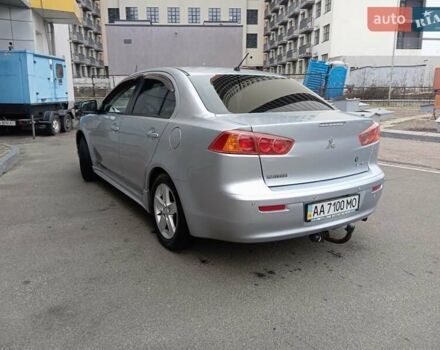 Сірий Міцубісі Lancer, об'ємом двигуна 2 л та пробігом 275 тис. км за 6000 $, фото 3 на Automoto.ua
