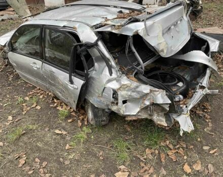 Серый Мицубиси Лансер, объемом двигателя 1.6 л и пробегом 280 тыс. км за 900 $, фото 3 на Automoto.ua