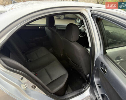 Серый Мицубиси Лансер, объемом двигателя 2 л и пробегом 265 тыс. км за 5200 $, фото 7 на Automoto.ua