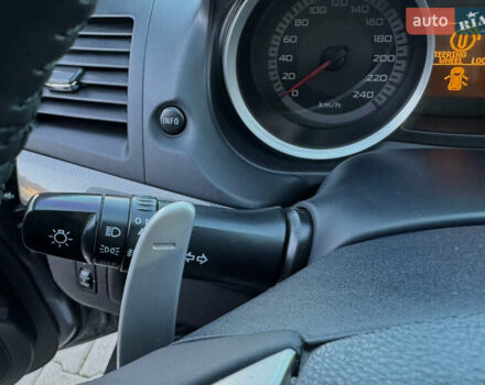 Сірий Міцубісі Lancer, об'ємом двигуна 2 л та пробігом 92 тис. км за 9800 $, фото 92 на Automoto.ua