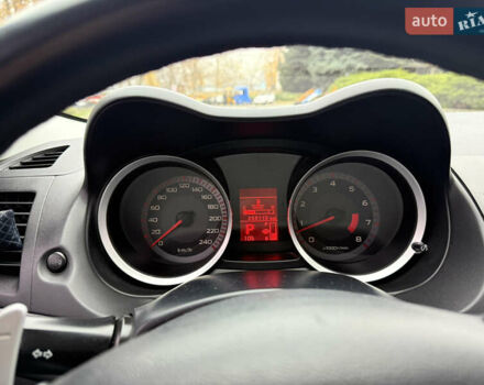 Сірий Міцубісі Lancer, об'ємом двигуна 2 л та пробігом 253 тис. км за 8700 $, фото 35 на Automoto.ua